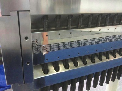 【供應PC中空結構板模具/PC多層結構板模具】價格,廠家,圖片,其他塑料機械,上海杰偉機械制造-